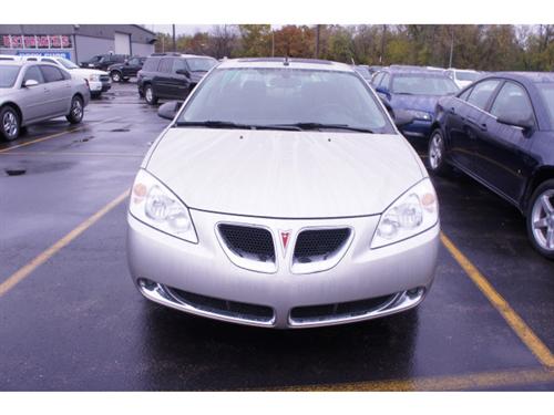 Pontiac G6 2008 photo 2