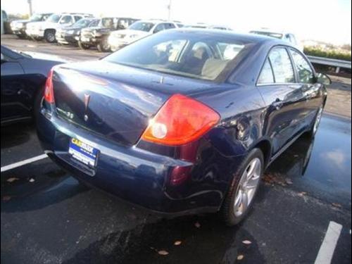 Pontiac G6 2008 photo 2