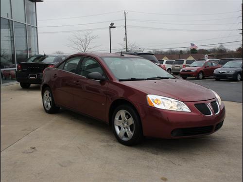 Pontiac G6 2008 photo 2