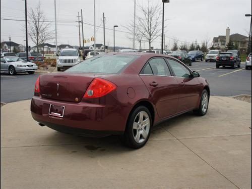 Pontiac G6 2008 photo 3