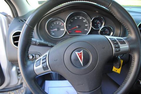 Pontiac G6 2008 photo 1