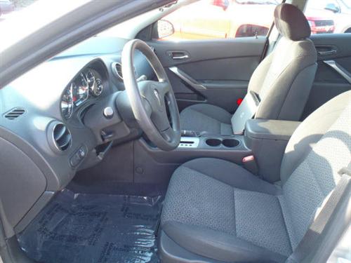 Pontiac G6 2008 photo 2