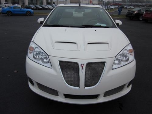 Pontiac G6 2008 photo 2