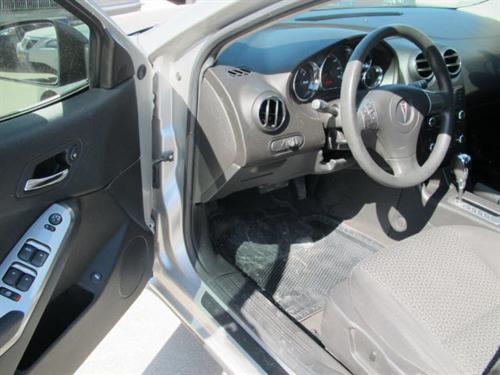 Pontiac G6 2008 photo 2