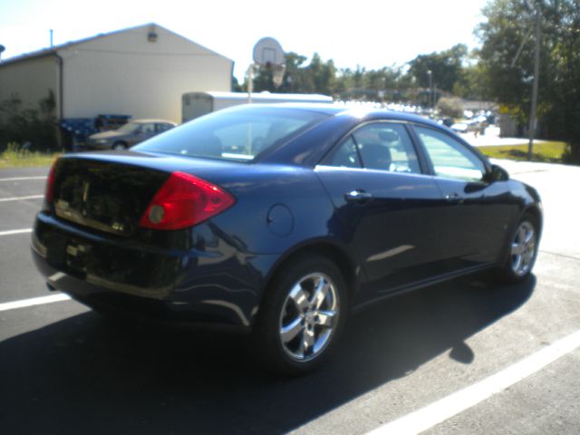 Pontiac G6 XUV SLE 4WD Sedan
