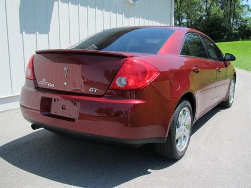 Pontiac G6 2008 photo 2