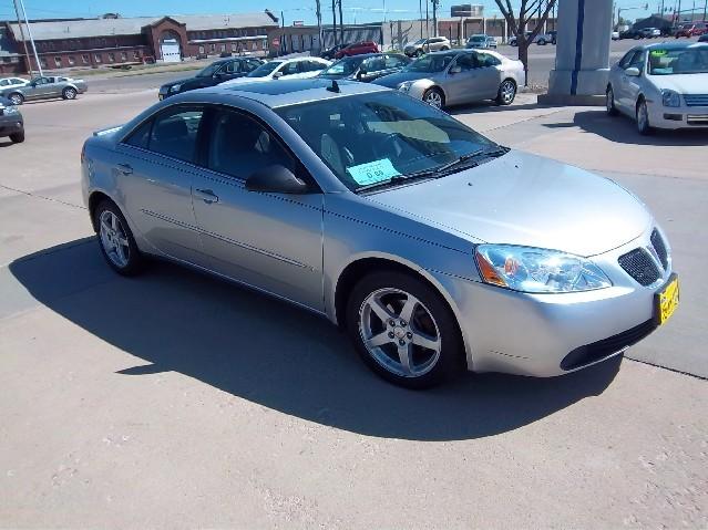 Pontiac G6 2008 photo 4
