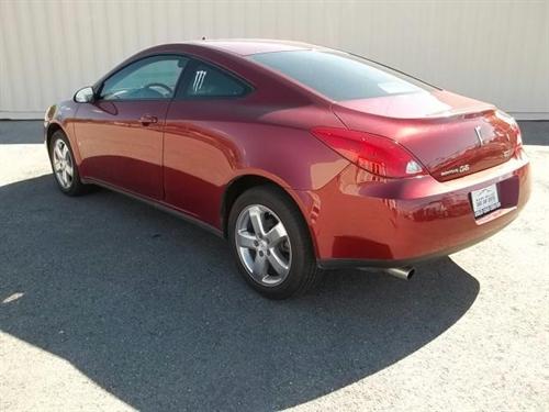 Pontiac G6 2008 photo 2