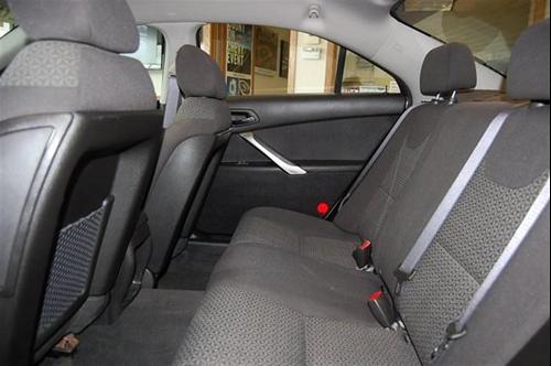 Pontiac G6 2008 photo 4