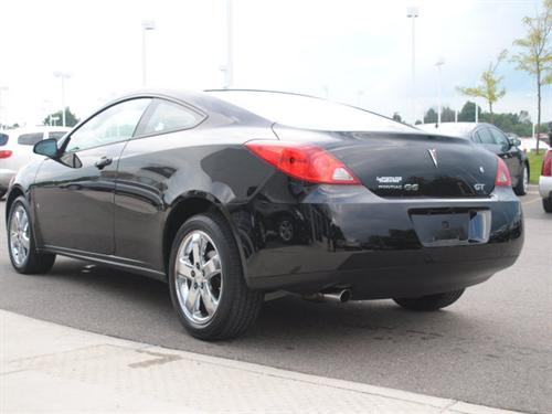 Pontiac G6 2008 photo 2
