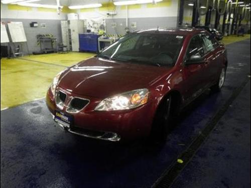 Pontiac G6 2008 photo 2