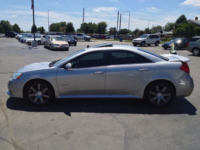 Pontiac G6 2008 photo 2