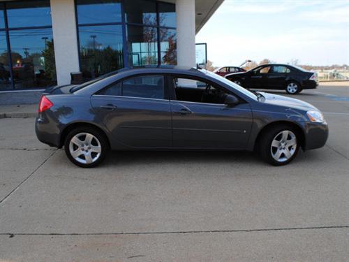 Pontiac G6 2008 photo 2