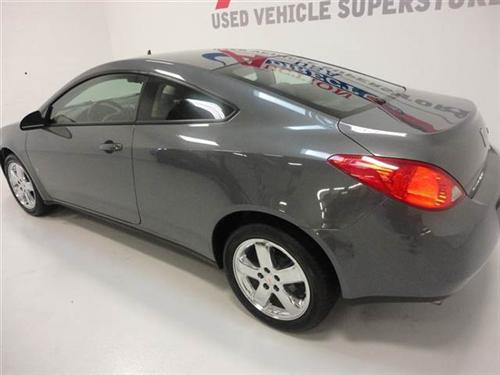 Pontiac G6 2008 photo 2