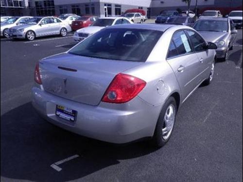 Pontiac G6 2008 photo 3