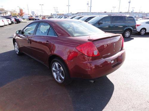 Pontiac G6 2008 photo 2