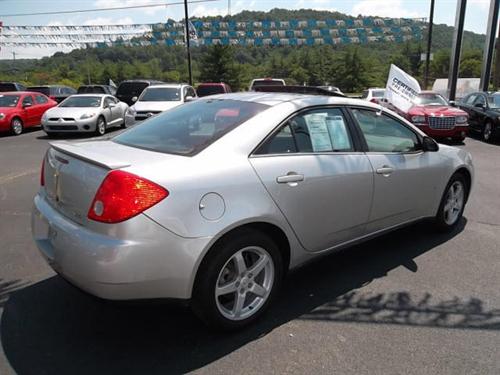 Pontiac G6 2008 photo 2