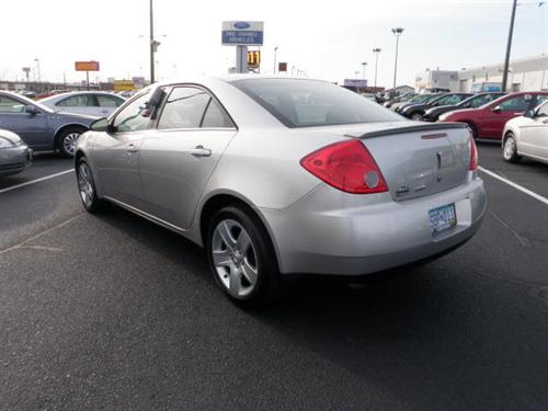 Pontiac G6 2008 photo 2