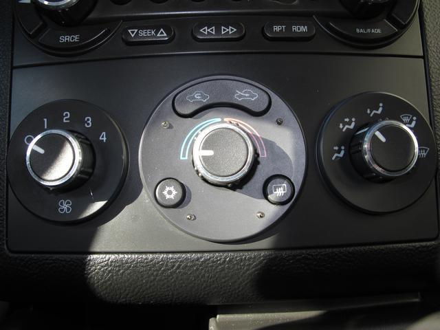 Pontiac G6 2008 photo 2
