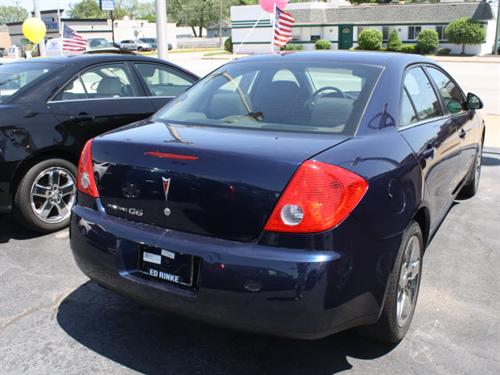 Pontiac G6 2008 photo 3