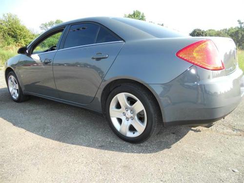 Pontiac G6 2008 photo 2