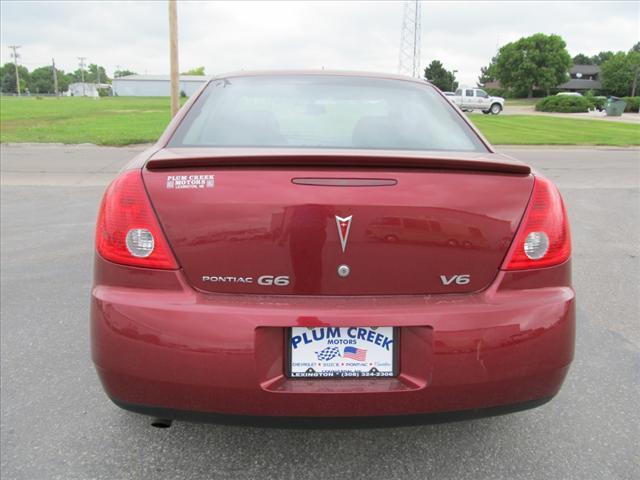 Pontiac G6 2008 photo 2