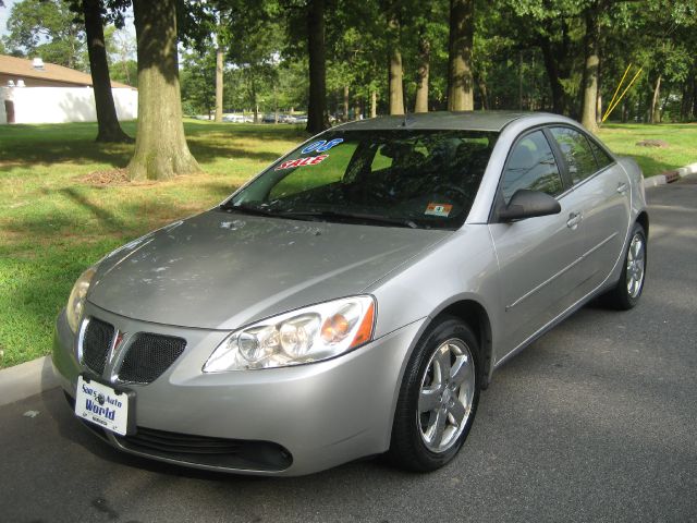 Pontiac G6 2008 photo 2