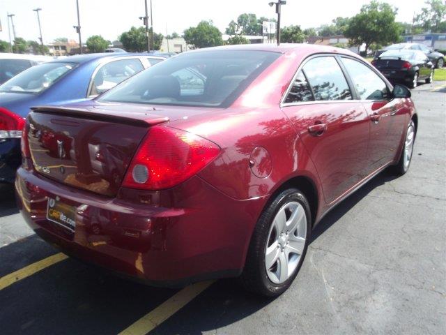Pontiac G6 2008 photo 2