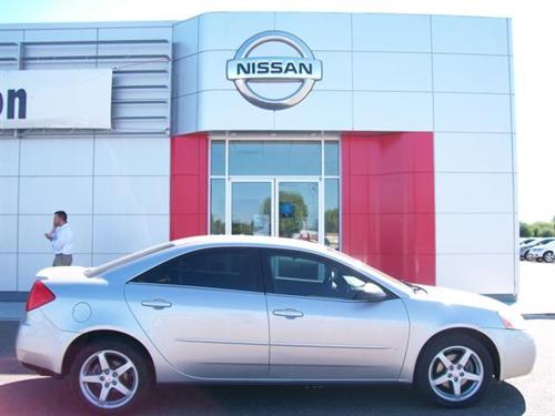 Pontiac G6 2008 photo 2