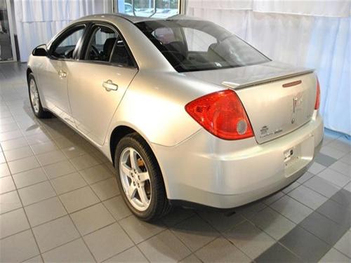 Pontiac G6 2008 photo 2