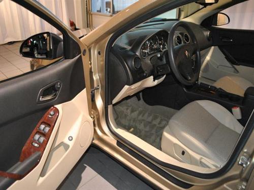 Pontiac G6 2008 photo 3