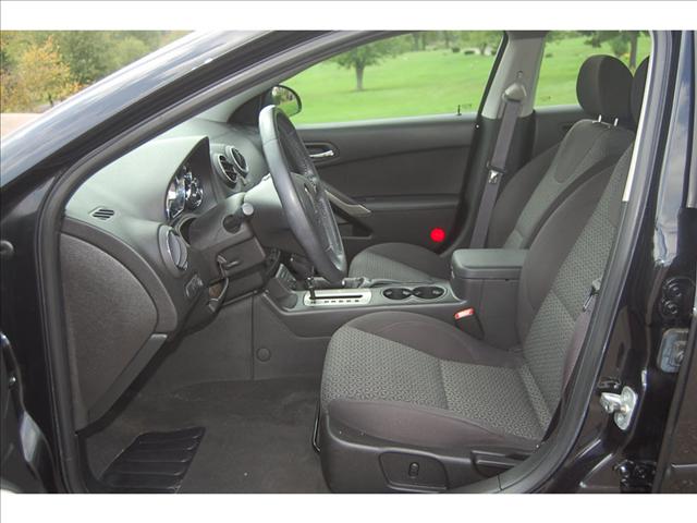 Pontiac G6 2008 photo 2