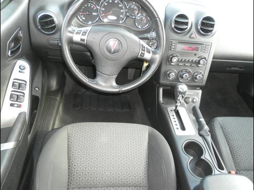 Pontiac G6 2008 photo 3