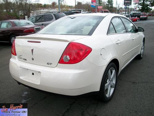 Pontiac G6 2008 photo 2