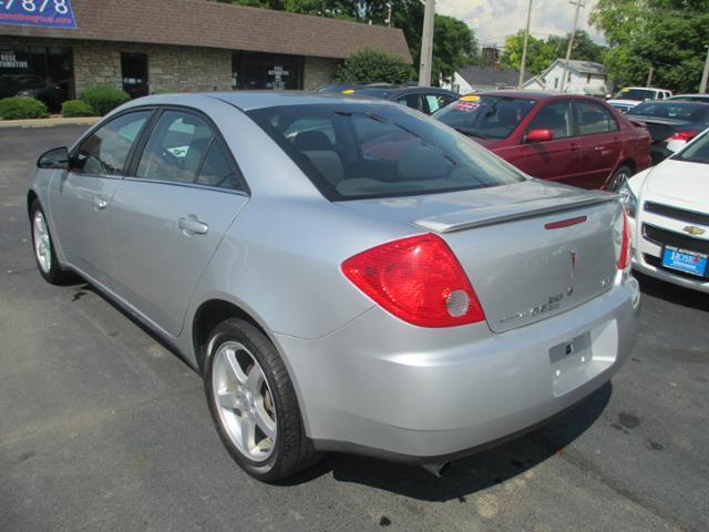 Pontiac G6 2009 photo 3