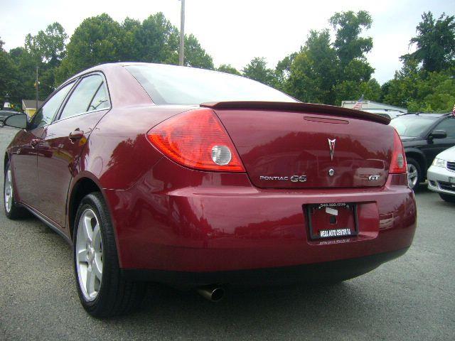 Pontiac G6 2009 photo 2