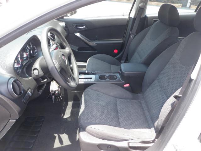 Pontiac G6 2009 photo 1