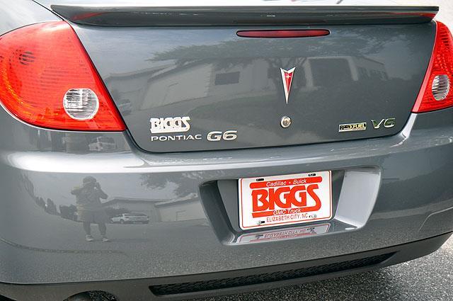 Pontiac G6 2009 photo 2