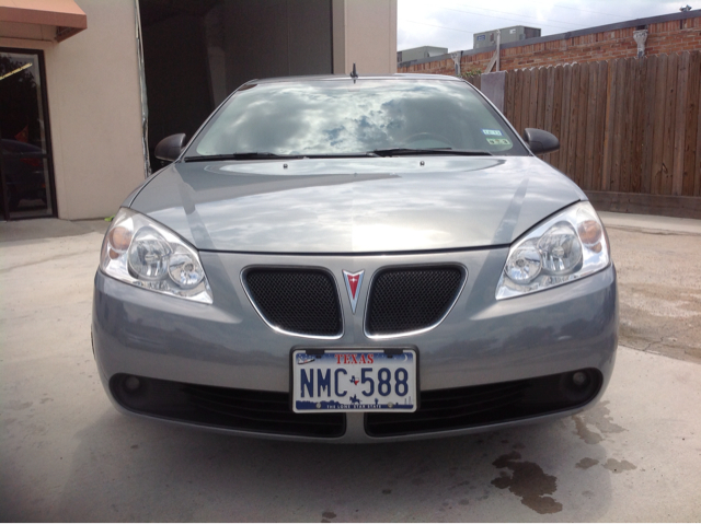 Pontiac G6 2009 photo 2