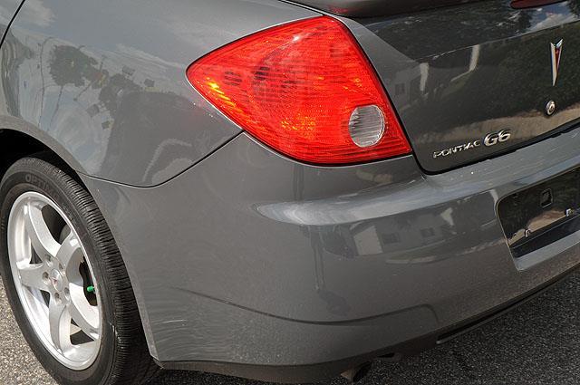 Pontiac G6 SE Sedan