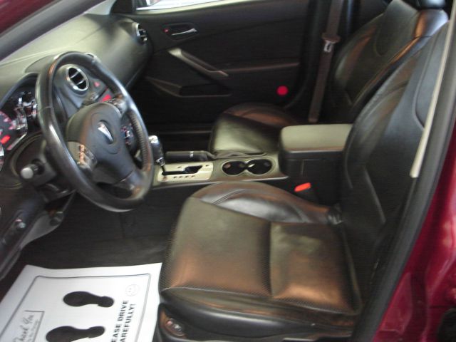 Pontiac G6 2009 photo 2