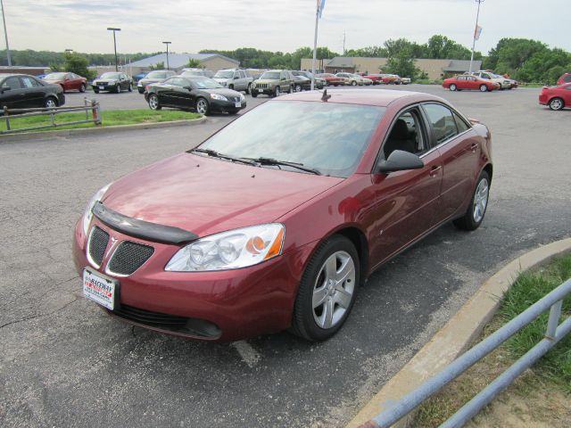 Pontiac G6 2009 photo 2