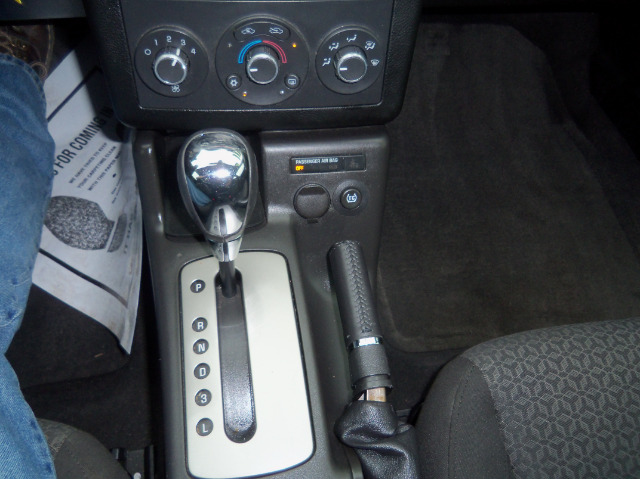Pontiac G6 2009 photo 21