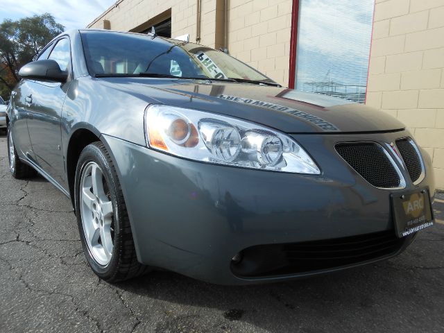 Pontiac G6 2009 photo 2