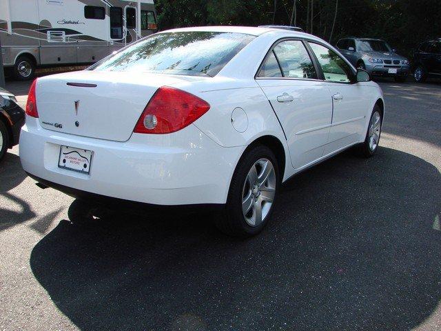 Pontiac G6 2009 photo 3