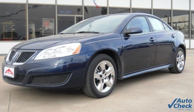 Pontiac G6 2010 photo 3