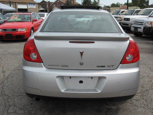 Pontiac G6 2010 photo 4