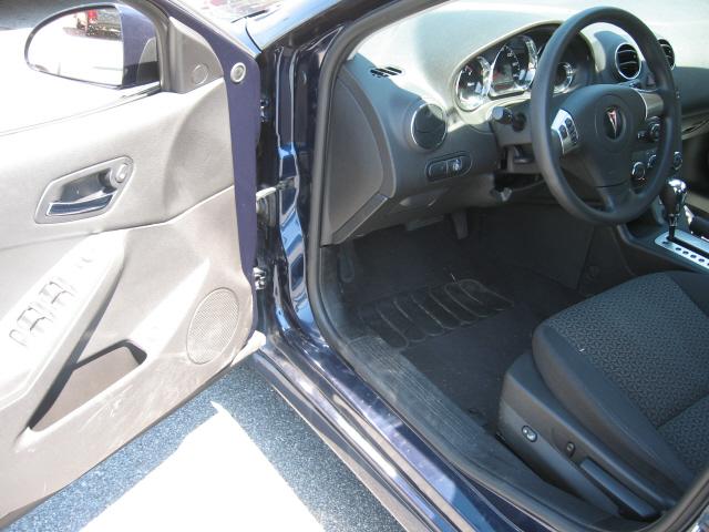 Pontiac G6 2010 photo 5