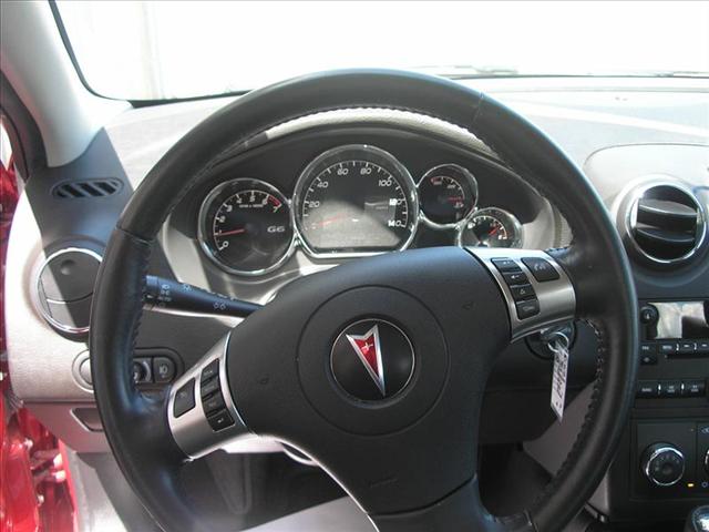 Pontiac G6 2010 photo 5