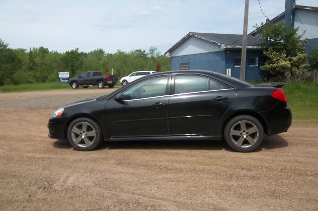 Pontiac G6 2010 photo 2